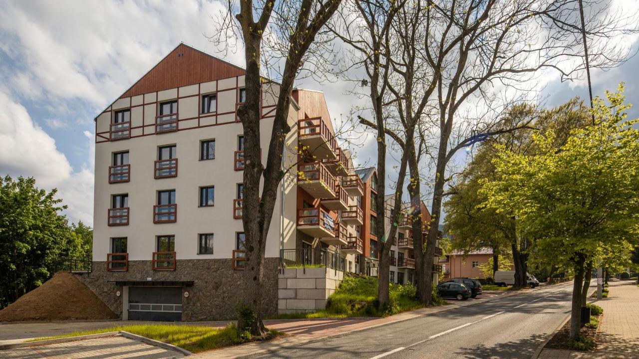 Sun & Snow Holiday Mountain Residence Swieradow-Zdroj Bagian luar foto
